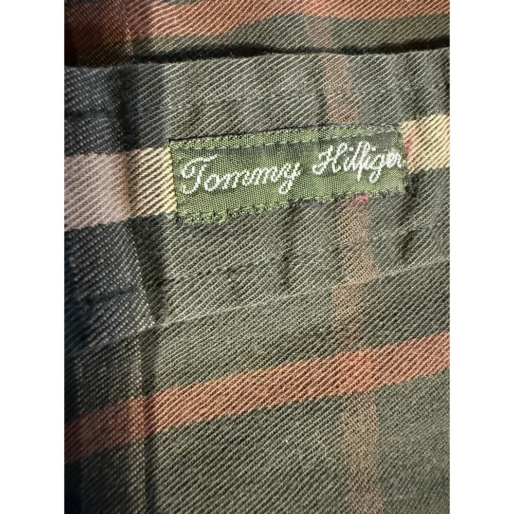 VINTAGE Tommy Hilfiger Shirt Mens XL Plaid Flannel Crest Logo‎ Button Down 90s